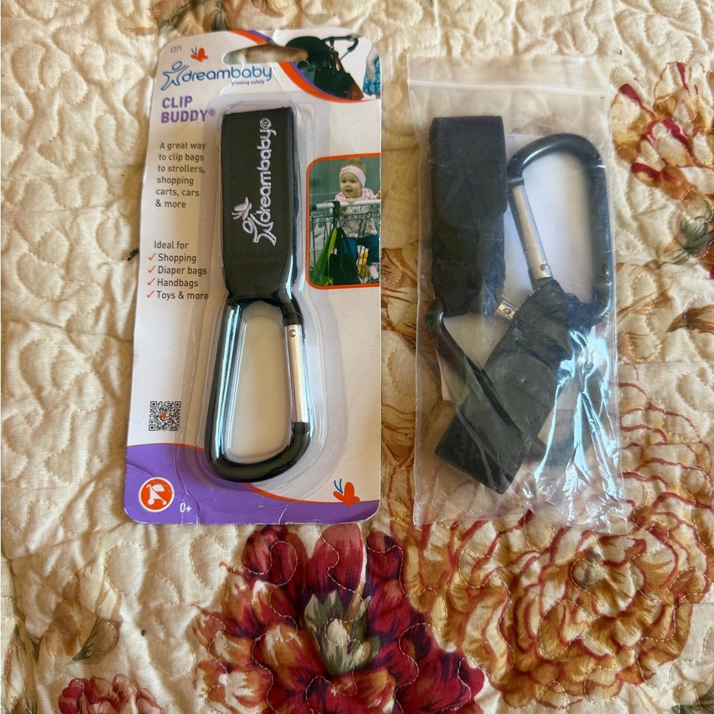 Dreambaby Clip Buddy Black Carabiner